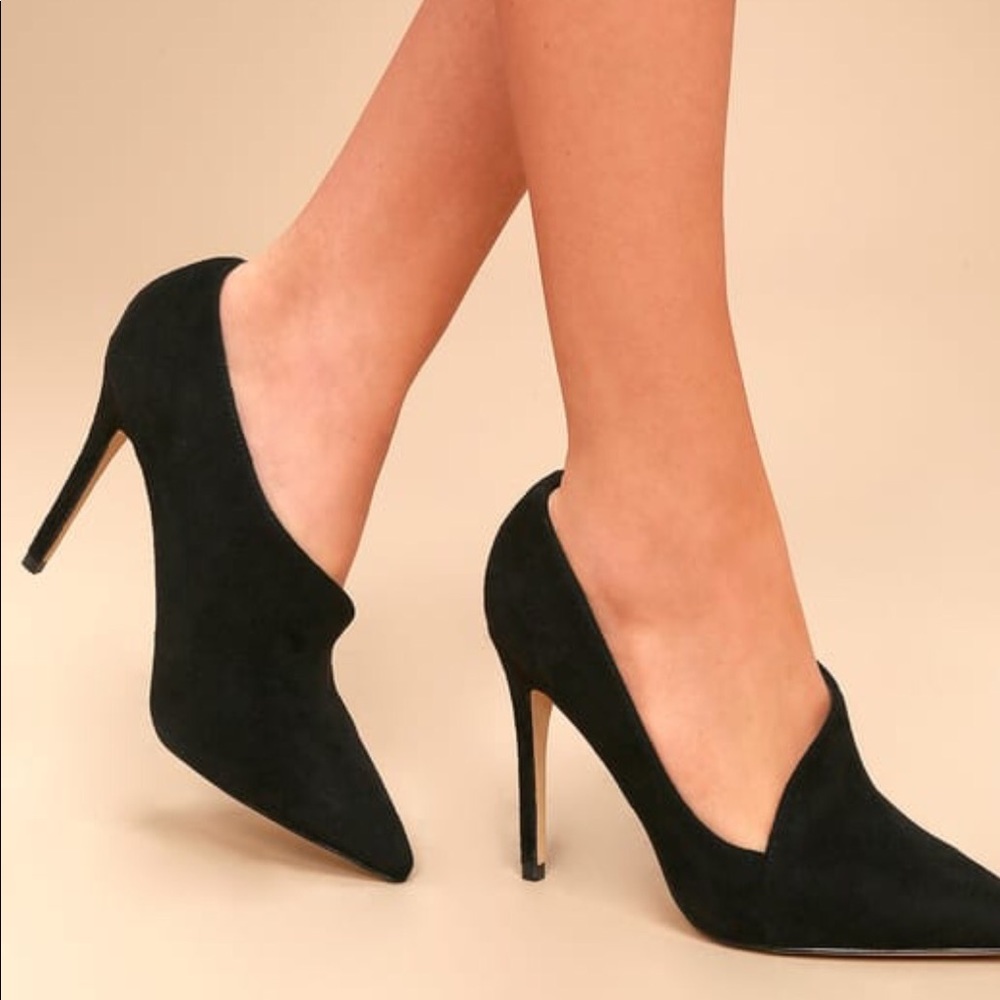 BLACK SUEDE D'ORSAY PUMPS
